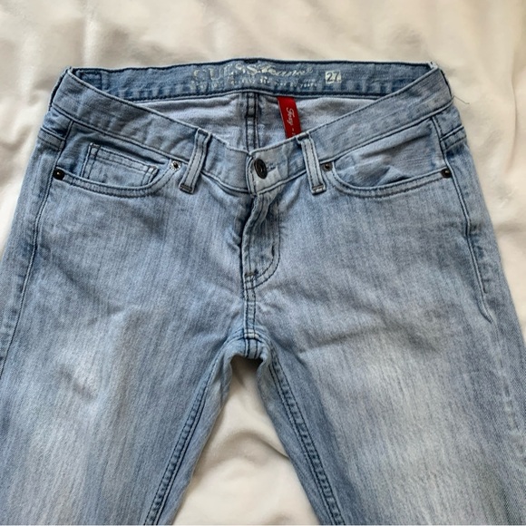 Guess Jeans Foxy-Flare Cut Stretch Jeans SZ-27 - Picture 3 of 13